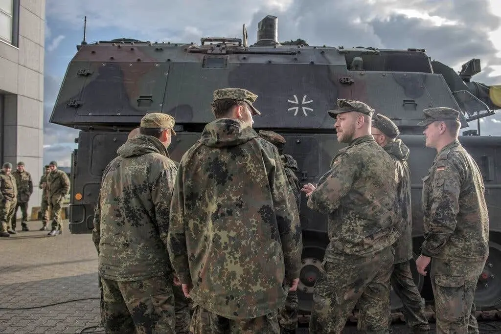 نگرانی اروپا از خروج آمریکا از ناتو/ ترامپ چه نقشه‌ای برای قدیمی‌ترین اتحاد آمریکا دارد؟