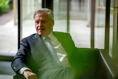 بحران نظریه‌های نئوکلاسیک پولی / علم اقتصاد راه حلی دارد؟ 