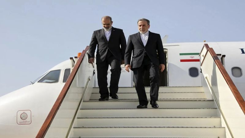 روایت عراقچی از هدف سفرش به پاکستان؛ اقدامات دیپلماتیک ایران برای کاهش تنش‌های منطقه‌ای