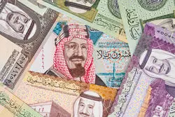 ایران 37 پله عقب‌تر از عربستان در تجارت فرامرزی
