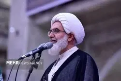 روایت خطیب نماز جمعه از رهبر شهید انقلاب