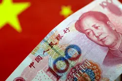 یوآن قدرتمند، دلار ضعیف؛ چین در حال تغییر موازنه ارزی جهان؟