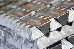 چرا جهان دیگر روی شمش آلومینیوم شرط نمی‌بندد؟