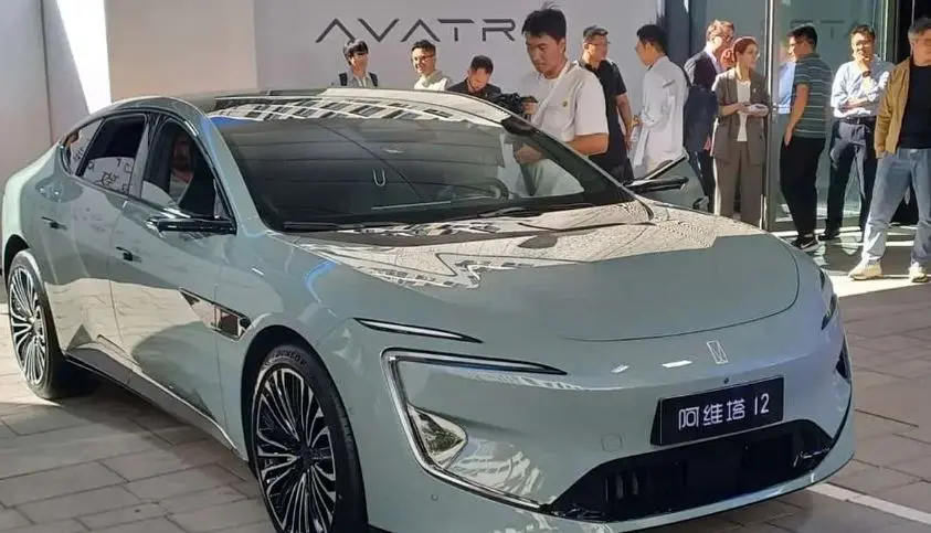 سدان لوکس سایپا به ایران رسید 