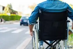 پرداخت حق پرستاری به ۱۵۳ هزار نفر از معلولان/ کدام افراد در اولویت دریافت هستند؟