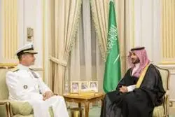 دیدار فرمانده سنتکام با وزیر دفاع عربستان 