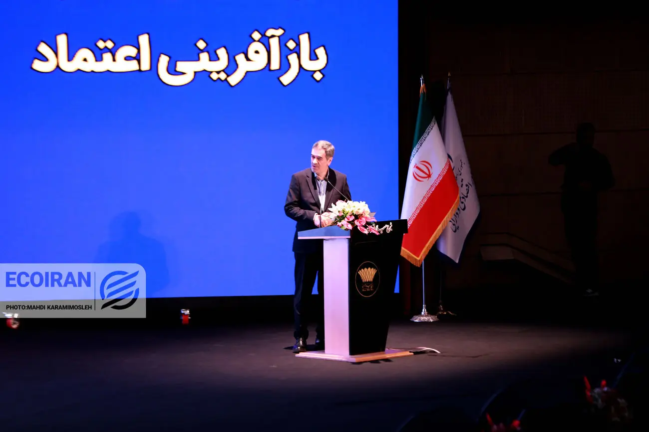 مدنی زاده: اگر می‌خواهیم تورم را از بین ببریم باید ناترازی بانکی را رفع کنیم / حالا بگویید این راه غربی است؛ خب شما راه شرقی را بگویید!