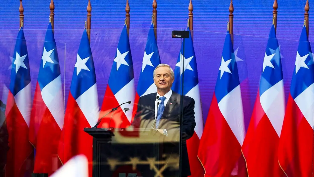 شیلی در آستانۀ چرخش تند به راست