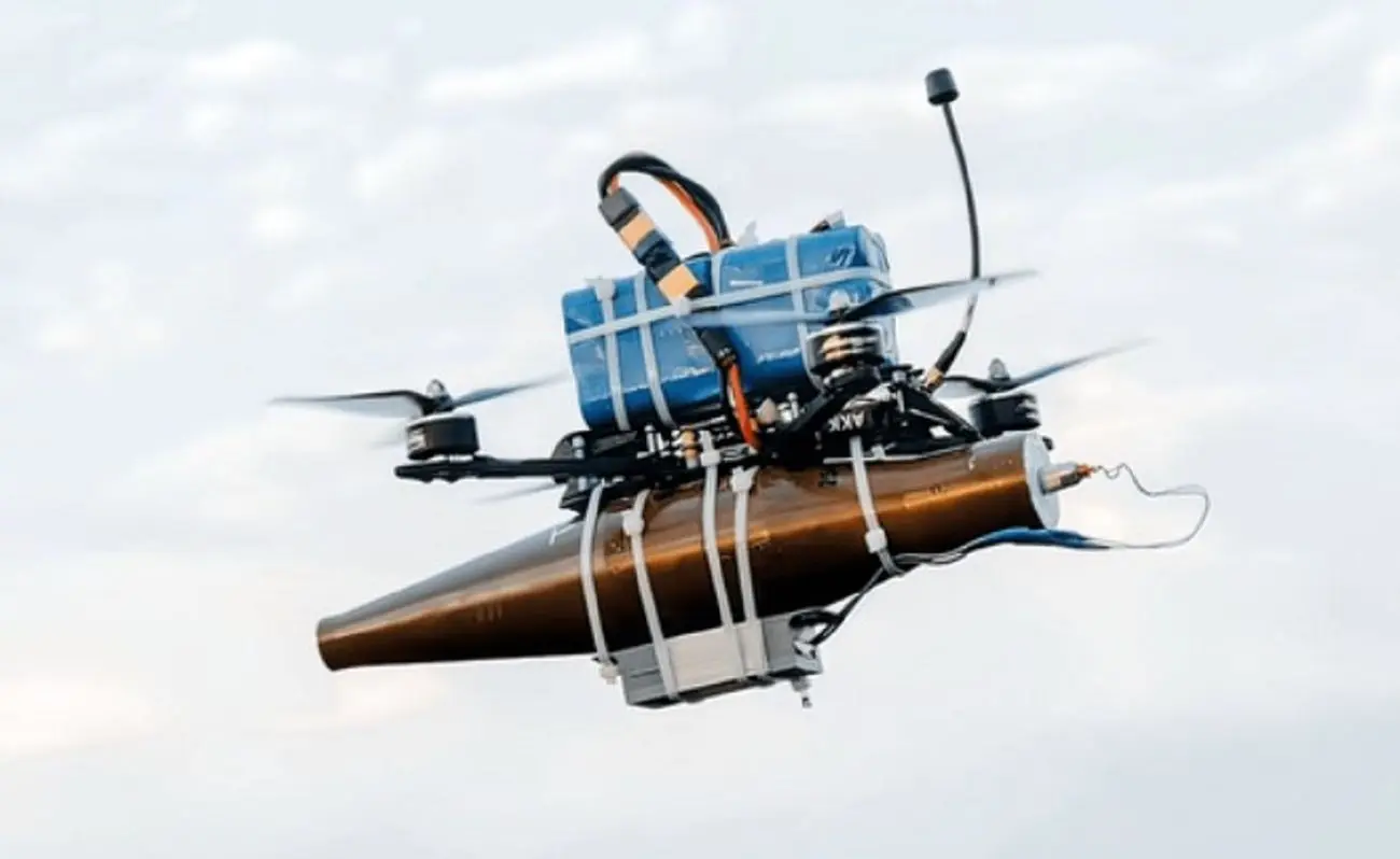 استفاده از پهپادهای نقطه زن در مدارس آمریکا/ طرحی که پای اخلاق را وسط کشید