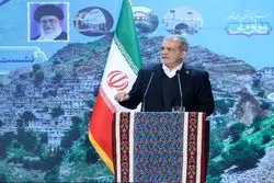 ببینید/ شوخی رئیس جمهور با سرمایه گذاران و فعالان اقتصادی در خصوص نزدیک به ۸ میلیارد دلار سرمایه گذاری آن‌ها