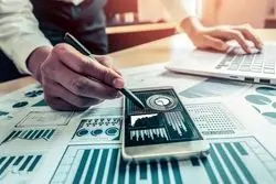 چشم‌انداز اقتصاد جهان (قسمت هفتم)؛ تردیدها درباره رشد اقتصاد جهانی و اهمیت استراتژیک تنگه هرمز