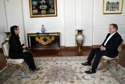 توصیه عراقچی به ترامپ/  ایران الان به اندازه کافی بزرگ و با عظمت است که در مقابل دو ارتش مجهز به سلاح هسته ای بایستد و مقاومت کند و آنها را ناکام کند 