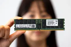 سقوط ارزش سهام سامسونگ به کف 4 ساله؛ پای ترامپ در میان است