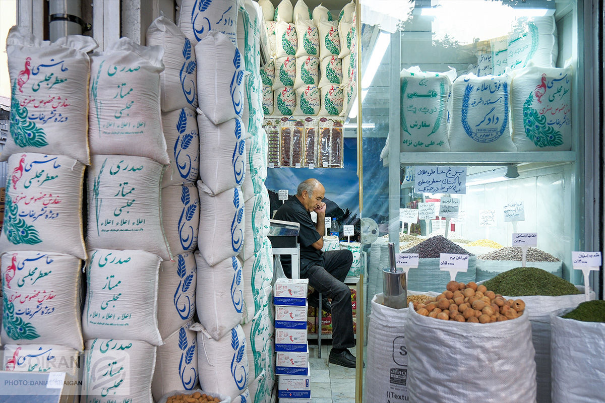 تصویر قیمت خوراکیهای مهر؛ کفنشینی برنج، بالانشینی گوشت