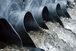 وزارت صمت: صدور پروانه‌های بهره‌برداری صنایع پرآب‌بر ممنوع شد