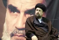 سیدحسن خمینی: رهبر انقلاب مشرف بر امور هستند/ تصمیمات کشور را در نهایت ایشان قبول و امضاء می‌کنند/ کاسه داغ‌تر از آش نباشیم