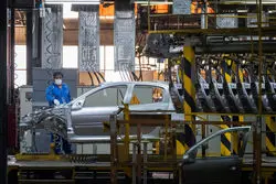 دود عجله سیاست‌گذار در چشم خودروسازان؛ تعمیرگاه‌ها شلوغ شد