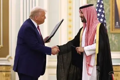 زلزله‌ در پویایی‌های خاورمیانه؛ بی‌بی زیر میز معامله ترامپ و بن‌سلمان زد؟