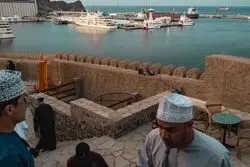 گزارش انگلیس از حادثه دریایی در ۹ مایلی سواحل عمان