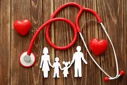 وزیر بهداشت: ۸۰ درصد مردم ایران خدمات درمانی رایگان می‌گیرند