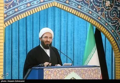 امام جمعه موقت تهران: اگر خدای ناکرده التهابی ایجاد شود، ارزش پول ملی آسیب می‌بیند 
