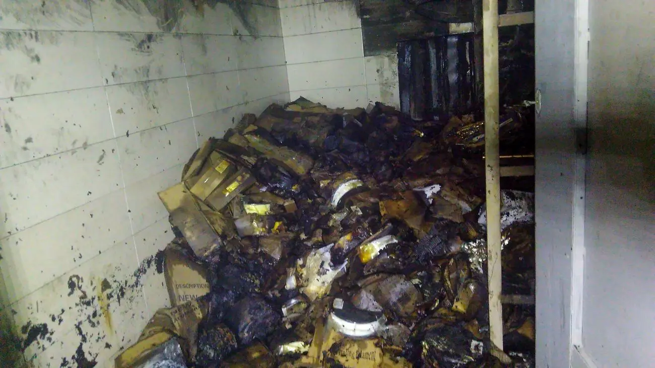 جزییات آتش سوزی در خیابان سمیه ؛11نفر از آتش خارج شدند 