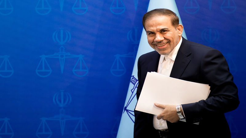 احکام متهمان پرونده فروشگاه‌های زنجیره‌ای رفاه 