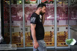 کاهش پشت خطی بازار ارز با موضع ترامپ