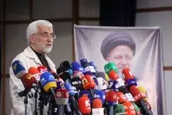 واکنش جلیلی به اظهارات ترامپ: اگر ایران ضعیف است، چرا همه‌ توانتان را بسیج کردید؟