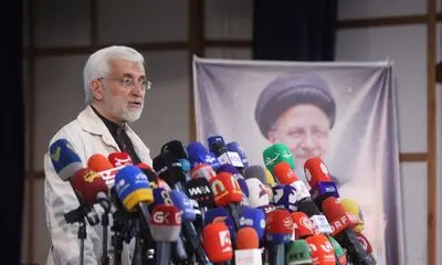 واکنش جلیلی به اظهارات ترامپ: اگر ایران ضعیف است، چرا همه‌ توانتان را بسیج کردید؟