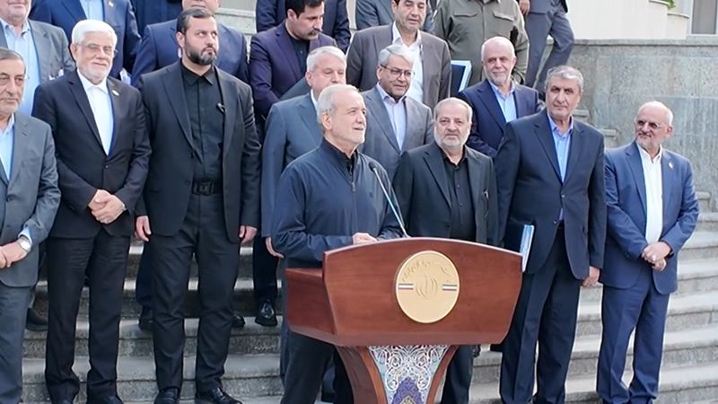 پزشکیان در نقش خبرنگار 
