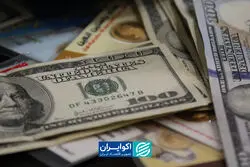 بدبینی بورس به مذاکرات؛ دلار احتیاط پیشه کرد