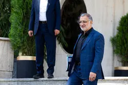 علیرضا زاکانی:به زودی همه بدهی های شهرداری را تسویه می کنیم 