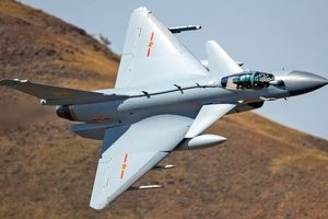 جنگنده J-10C چین؛ برگ برنده تازه ایران در آسمان؟