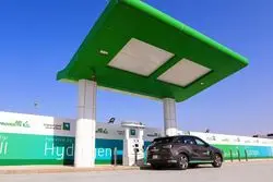 سرمایه‌گذاری میلیاردی عربستان بر آینده بازار انرژی: تلاش سعودی‌ها برای حفظ جایگاه خود در جهانی با سوخت‌های کربنی کمتر