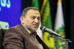 مشاور فرمانده سپاه: اگر جنگ شود همه سربازان آمریکا در منطقه هدف مشروع ایران هستند