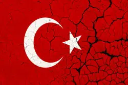 لیر ترکیه با ساختمان‌هایش فرو ریخت 