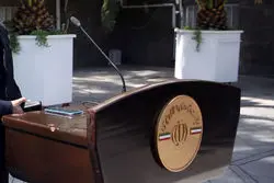 دولتی‌ها استعفای وزیر خارجه و تحریم جشنواره و اینترنت طبقاتی را تکذیب کردند