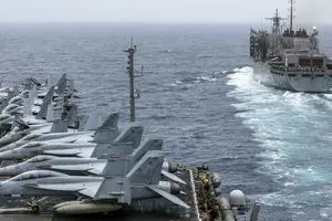 عقب‌نشینی ناگهانی ناو آبراهام لینکلن/ تغییر معادله نظامی آمریکا برابر ایران