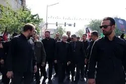 عکس| حضور محمدرضا عارف در آیین تشییع پیکر امام شهید انقلاب