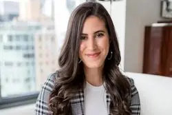 کارآفرینی که از اتاق خوابگاهش شکافی کوچک را دید و آن را به کسب‌وکاری بزرگ تبدیل کرد