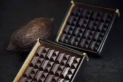 قیمت کاکائو سقوط کرد؛ شکلات همچنان لوکس ماند