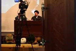 نسل بنیاد گرایان علیه نسل بنیانگذاران