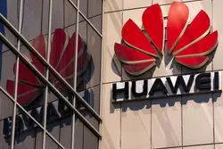 ضرر هواوی از تحریم های آمریکا در 2021