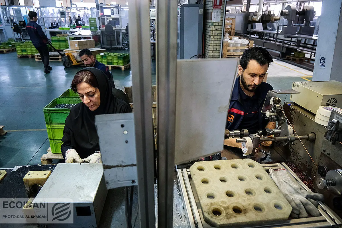 تولید در کف 56 ماهه + نمودار