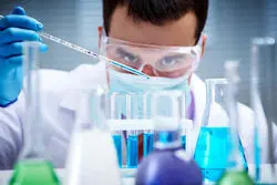 تمایل پتروشیمی‌ها به رشد قیمت با تکانه‌های مثبت ارزی