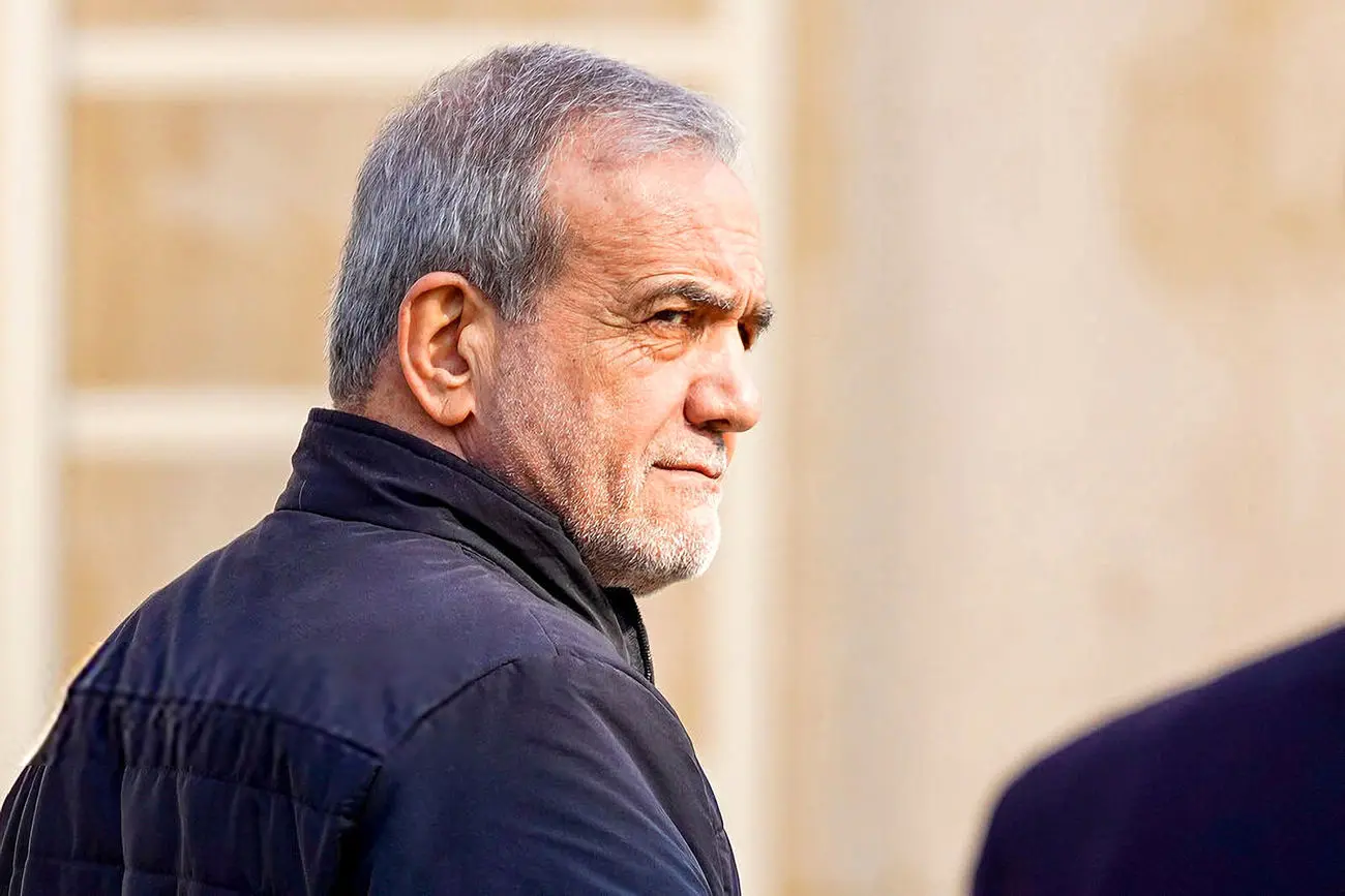 بازدید پزشکیان از نیروگاه هسته‌ای بوشهر+ عکس