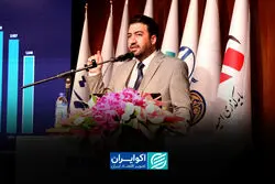 طلا یا دلار؟ کدام یک برای سرمایه‌گذاری مناسب‌تر است؟
