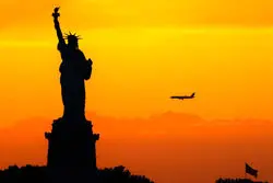 ترامپ و منشاء قدرت ایالات متحده؛ پایان قرن طولانی آمریکا نزدیک است؟