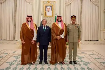 چگونه چتر هسته‌ای‌ پاکستان بر سر بن‌سلمان ژئوپلتیک منطقه را دگرگون می‌کند؟